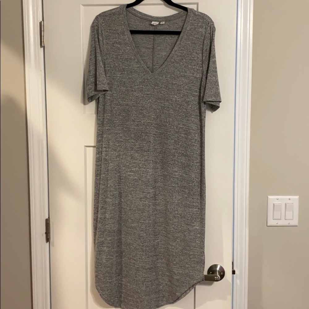 Gap V neck dress